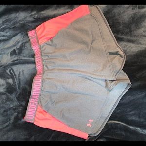 XL under armor shorts